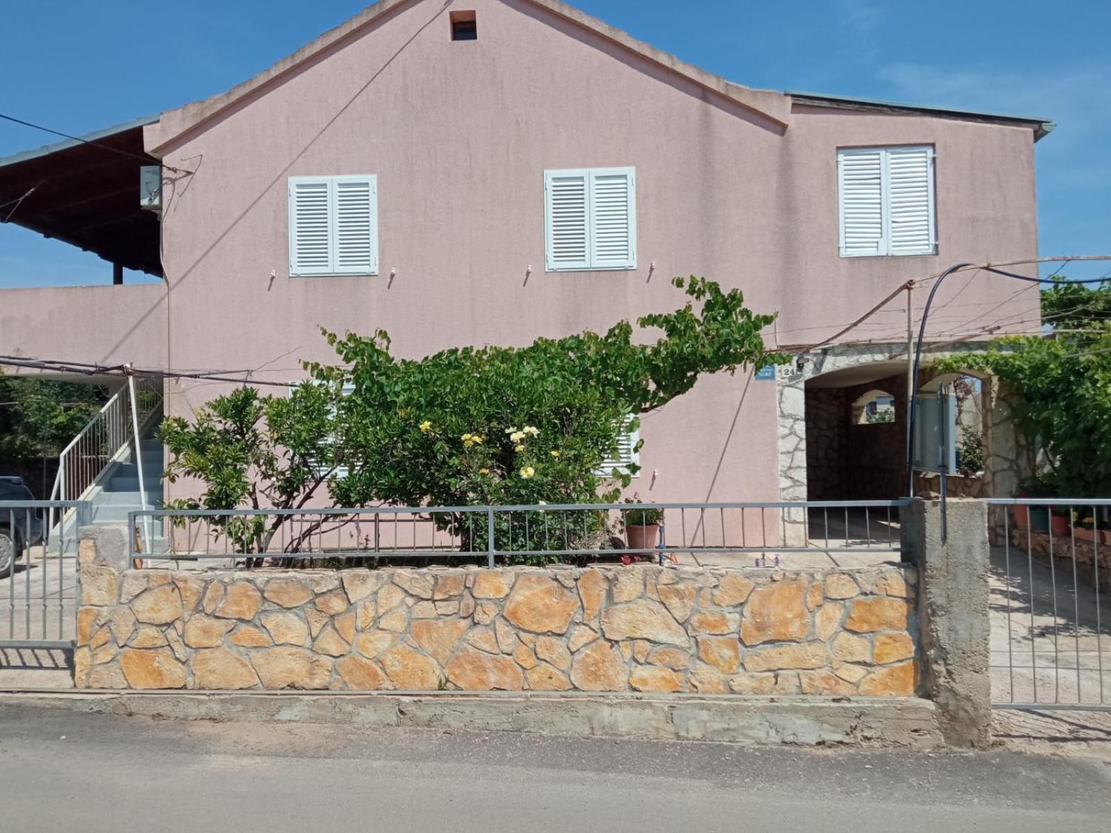 Guesthouse Eljuga Family Stari Grad  Exterior foto